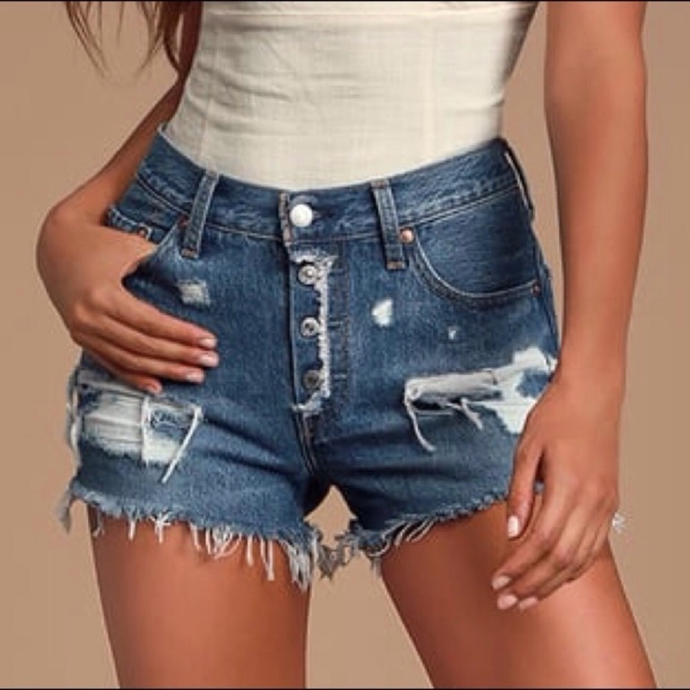 Levi’s 501 Sz 28 (6/7) Denim Shorts Exposed Button Fly Women’s Distressed Cutoff